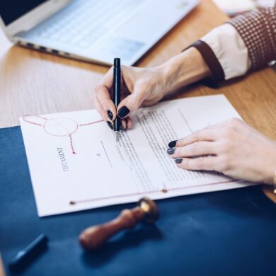 Co zrobić, jeżeli nie zgadzamy się z zapisem w testamencie?