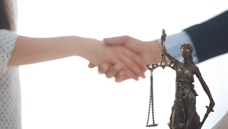 Negocjacje z wierzycielem – czy mogą być sposobem na uniknięcie procesu sądowego?